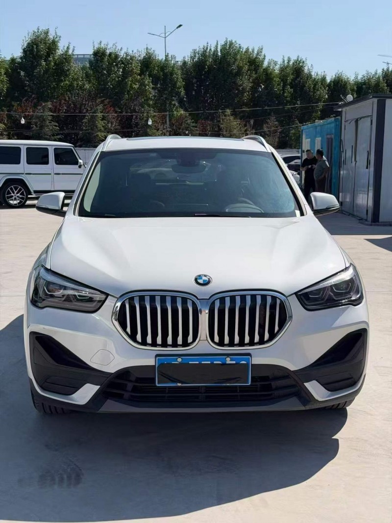 东营21年宝马X11