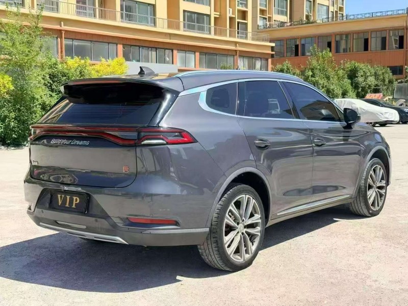 东营19年比亚迪唐9