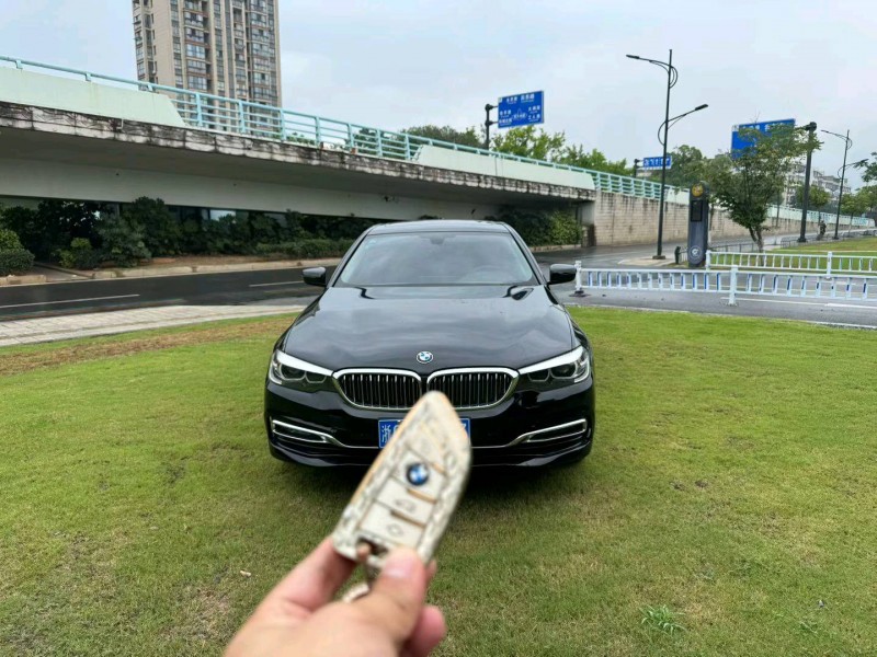 金華19年寶馬5系1