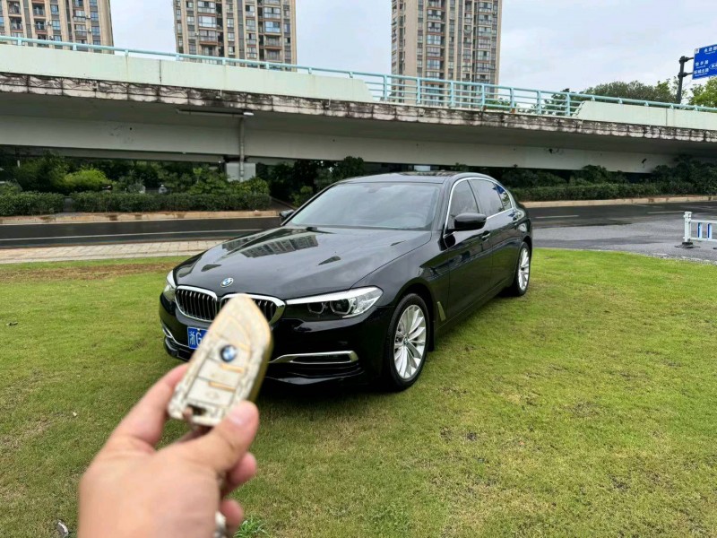 金華19年寶馬5系2