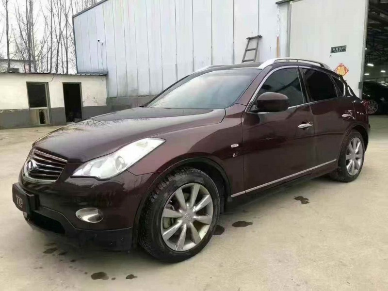 東營15年英菲尼迪QX503