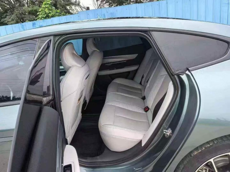 紹興23年小鵬汽車p76