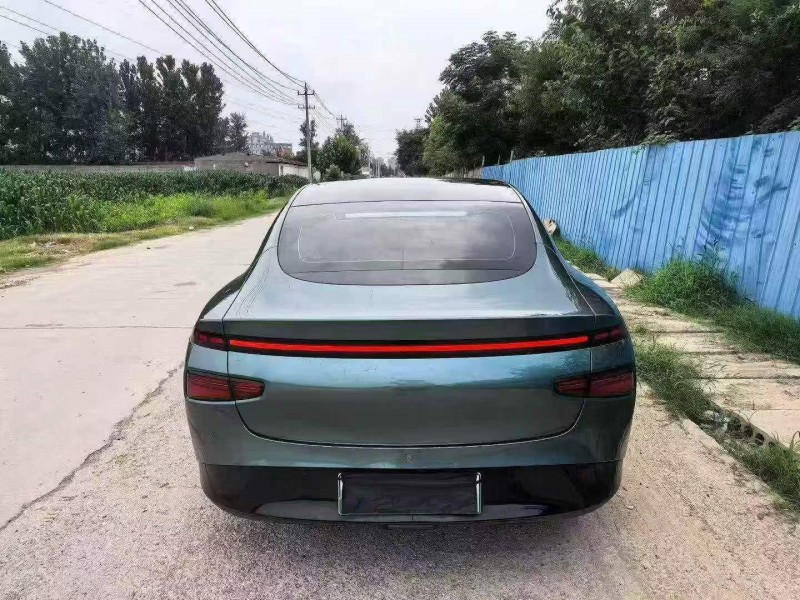 紹興23年小鵬汽車p77