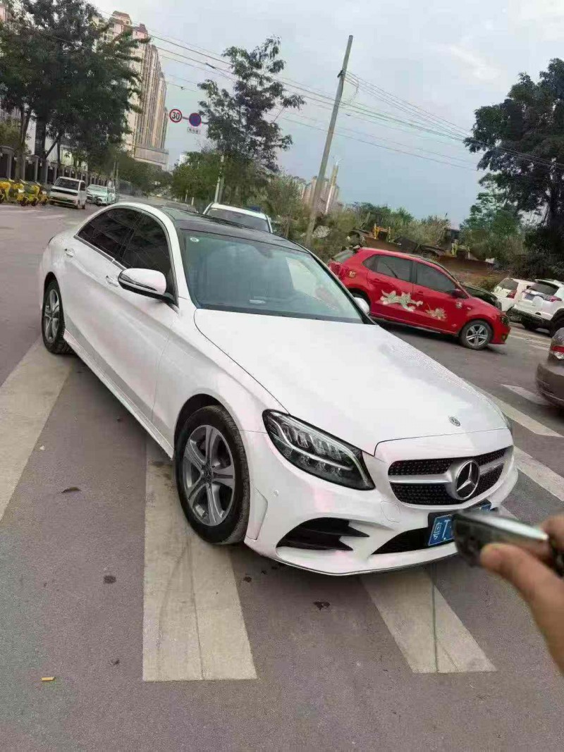 南寧21年奔馳C1