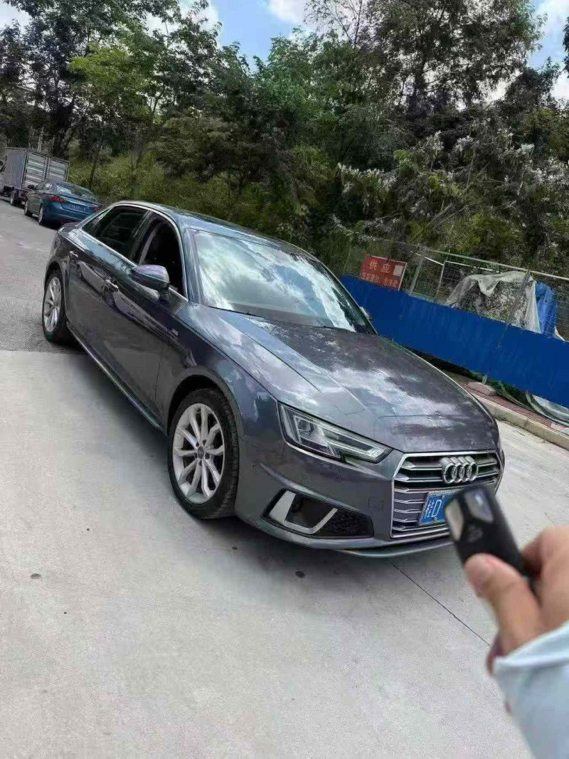 南寧20年奧迪A4L1