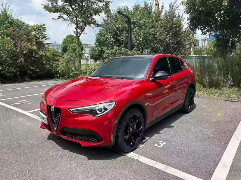 湘潭18年阿爾法·羅密歐Stelvio2