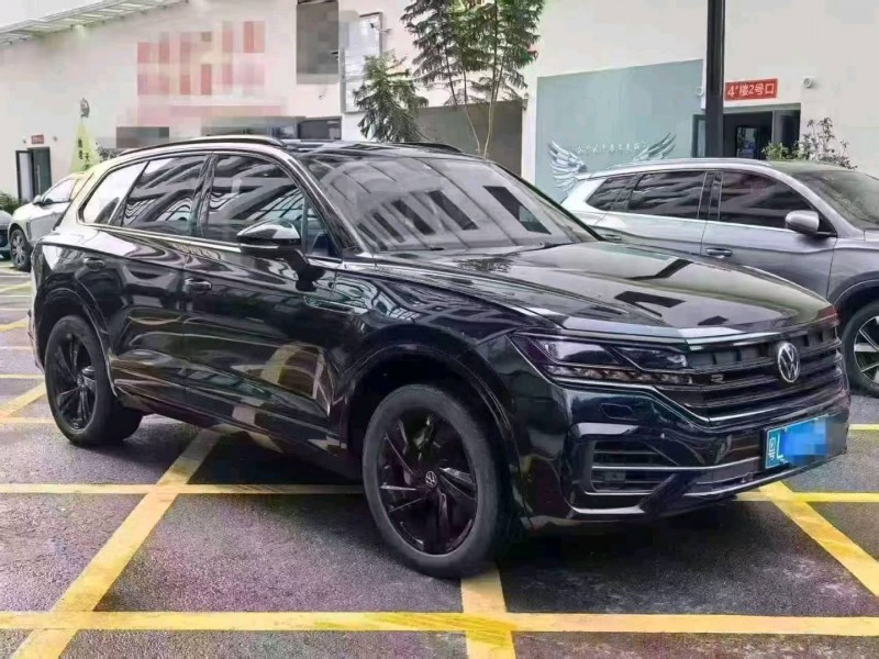 广州22年大众途锐2