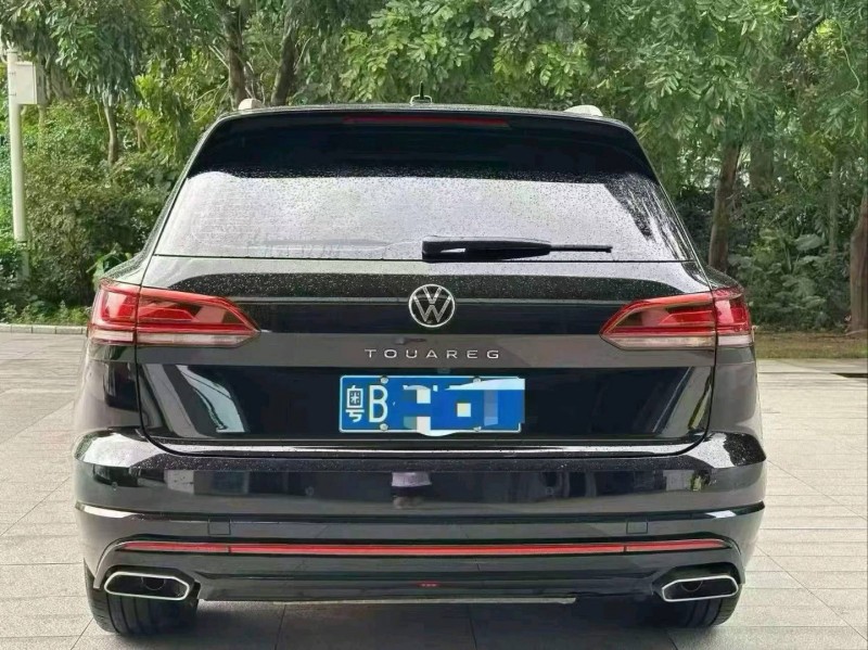 广州23年大众途锐8