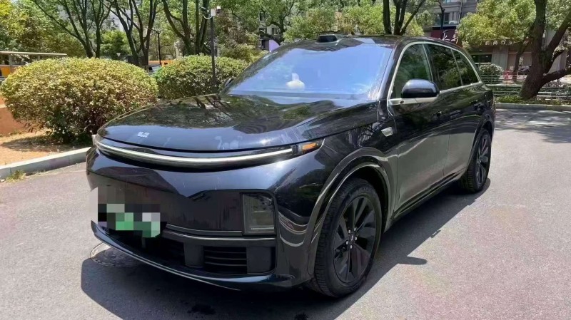 金華23年理想L72