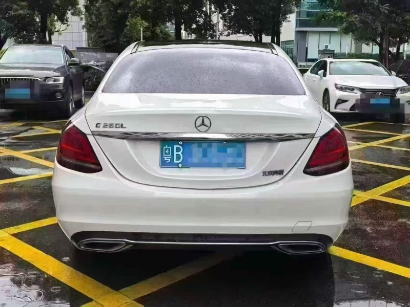 深圳19年奔驰C9