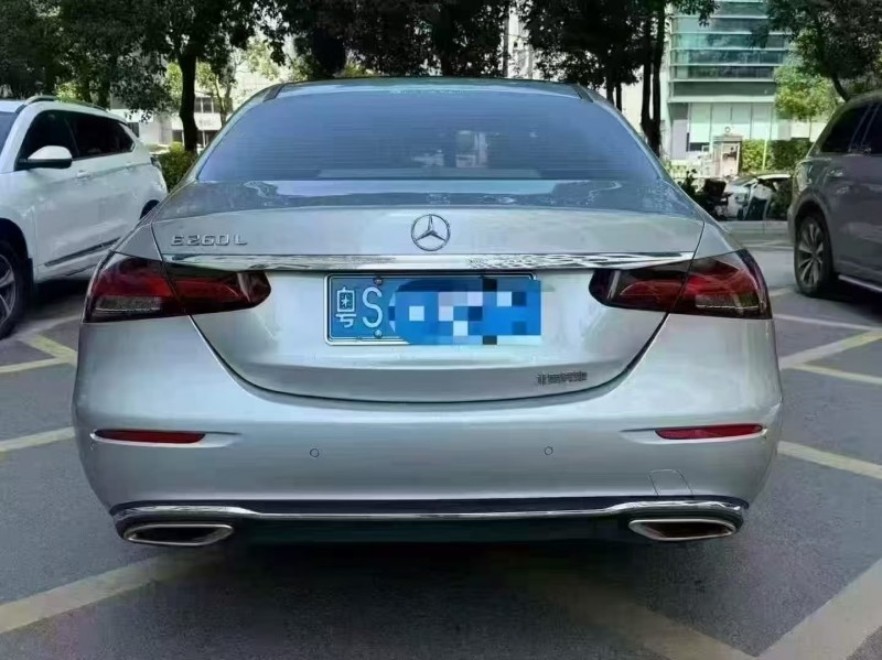 深圳22年奔驰E8