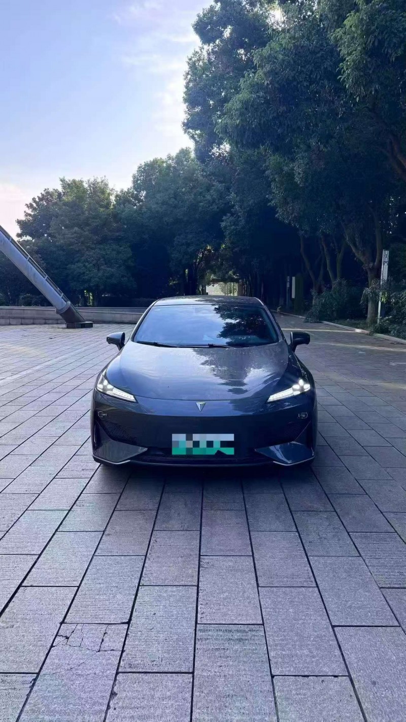 蘇州25年長安汽車深藍1