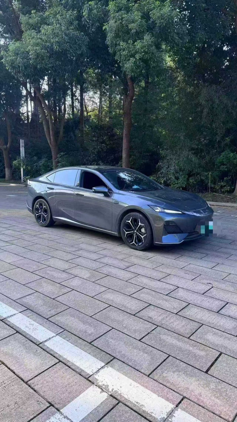 蘇州25年長安汽車深藍3