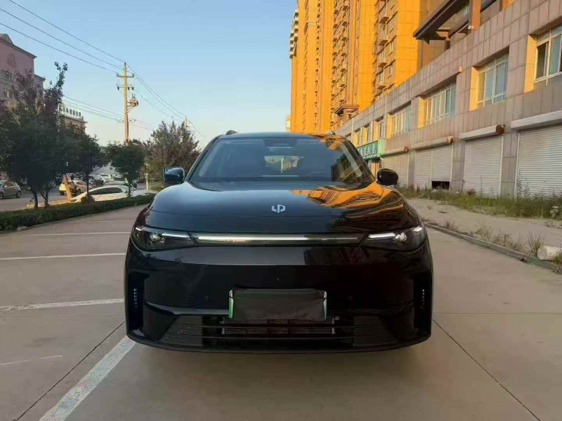 棗莊25年零跑汽車C161