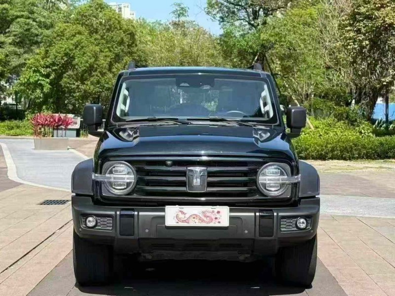 汕頭24年長城汽車坦克1
