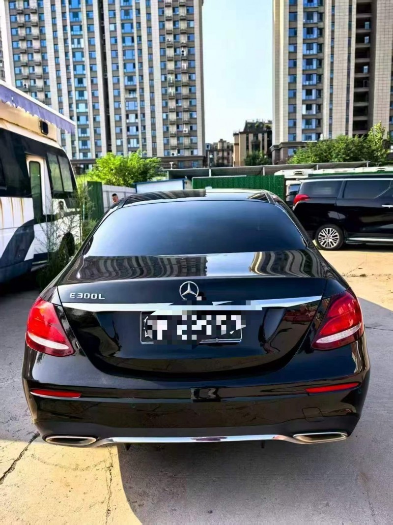 張家口18年奔馳E9