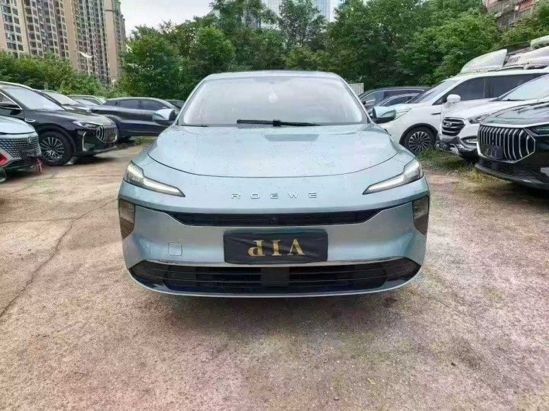 张家界25年荣威D61