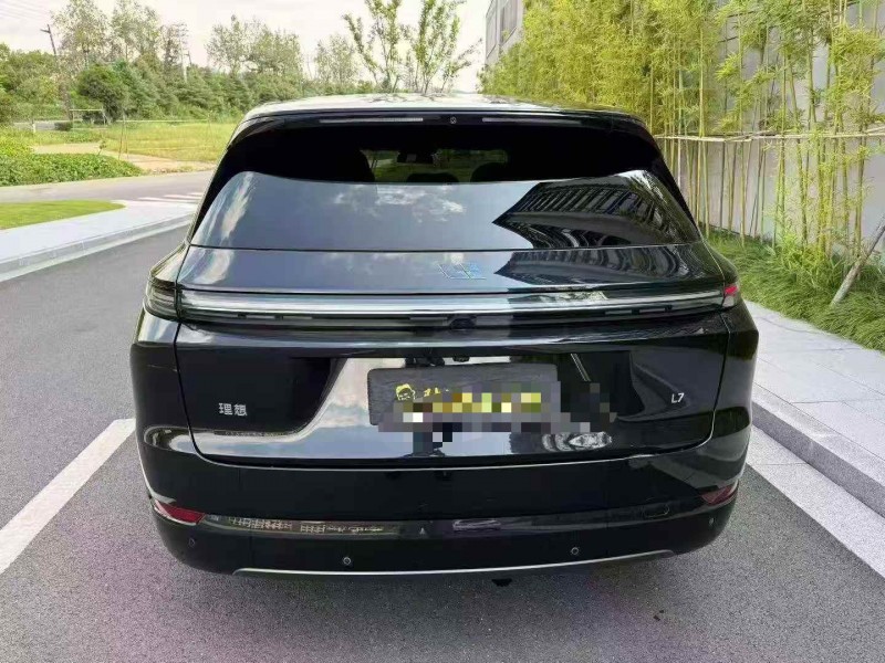 衢州24年理想L77