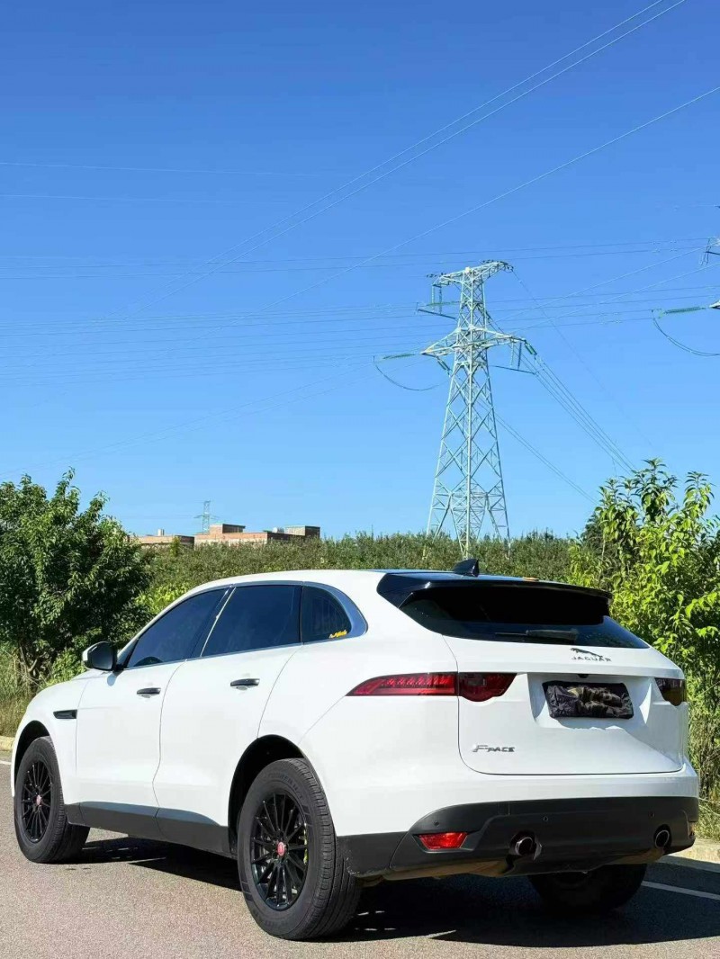 玉溪17年捷豹F-PACE8