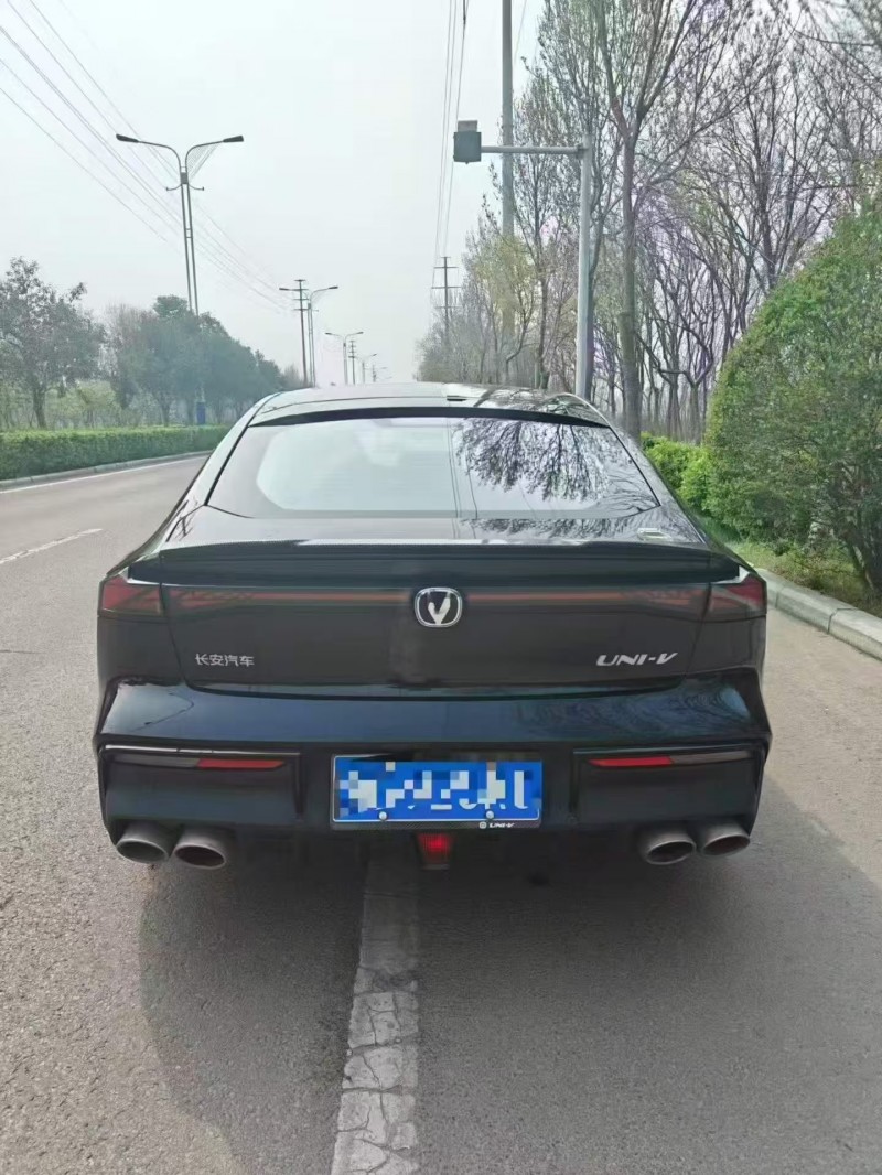 重庆23年长安汽车UNI9