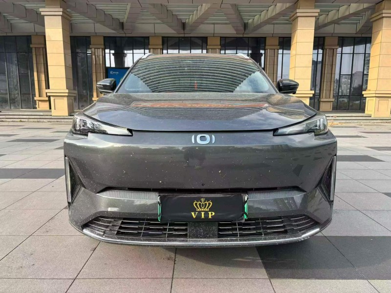 六盤水25年長安汽車啟源1