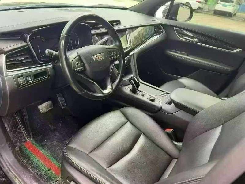 昭通22年凱迪拉克XT67