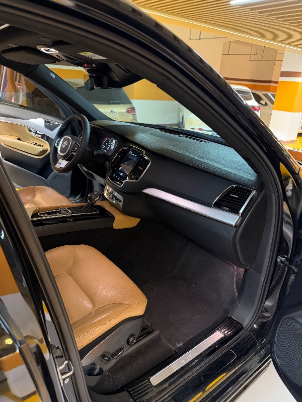 保定17年沃爾沃XC909