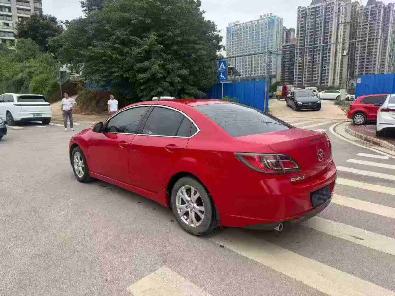 南宁11年马自达睿翼8
