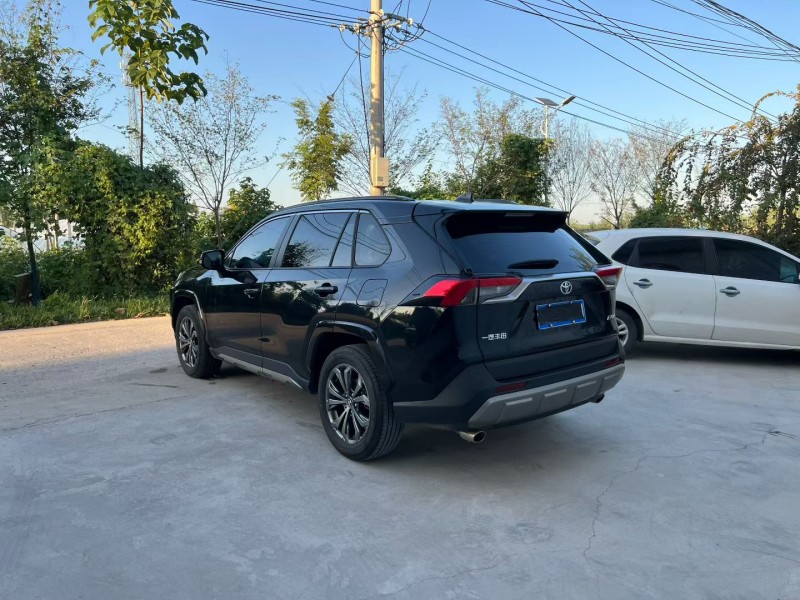 徐州25年豐田RAV4榮放4