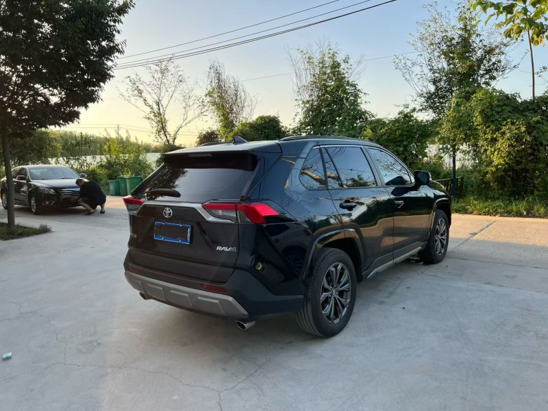 徐州25年豐田RAV4榮放5