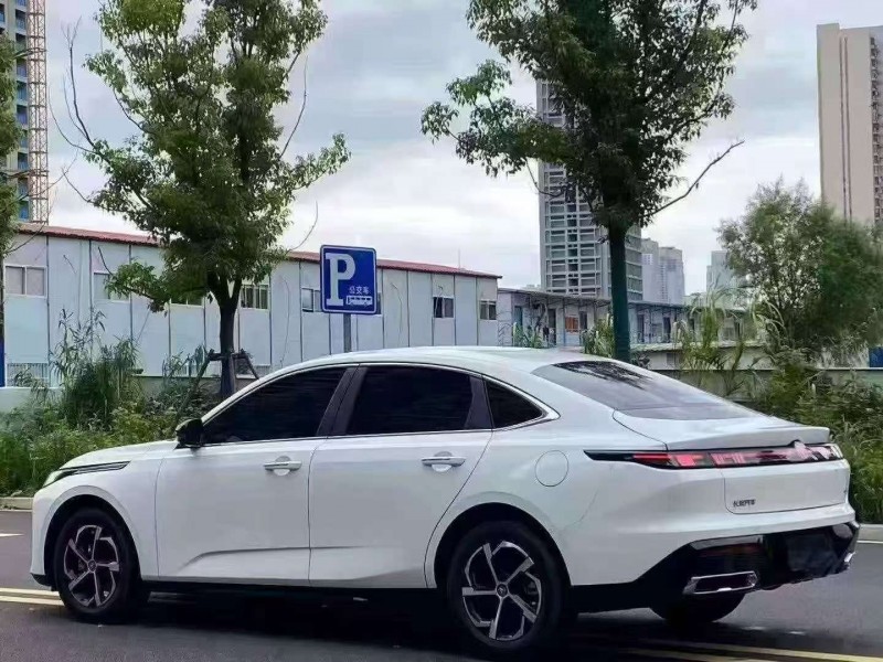 宜昌26年长安汽车逸动7