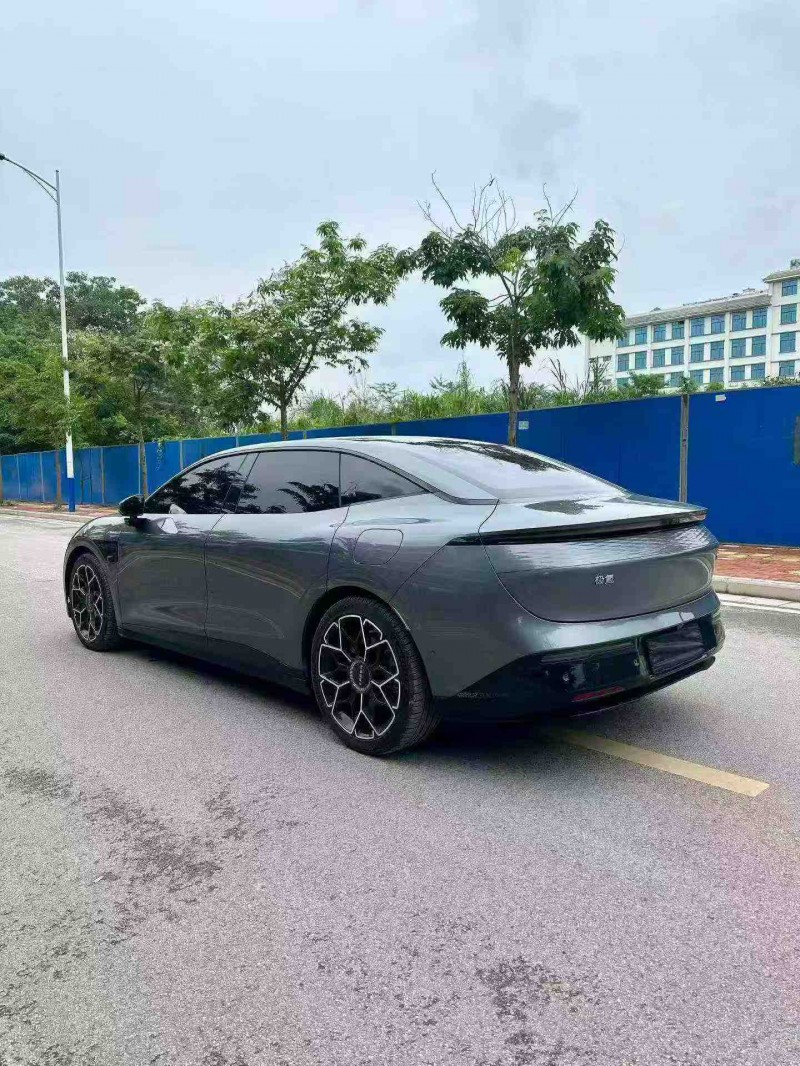 南寧24年極氪汽車0078