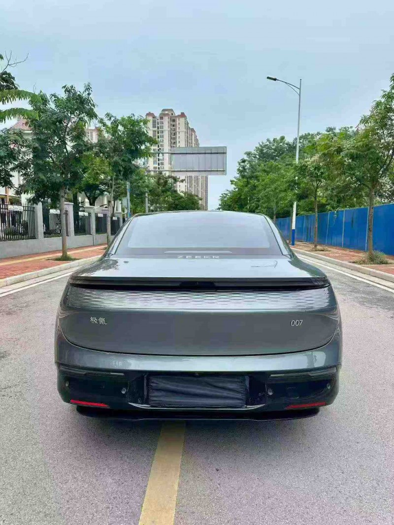 南寧24年極氪汽車0079