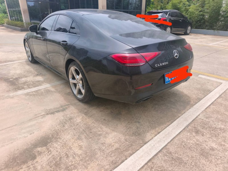 南宁19年奔驰CLS7