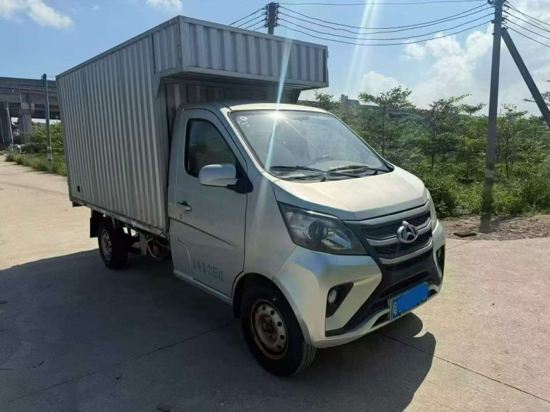 中山21年長安汽車星卡2
