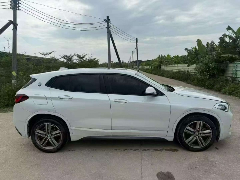 中山20年寶馬X23