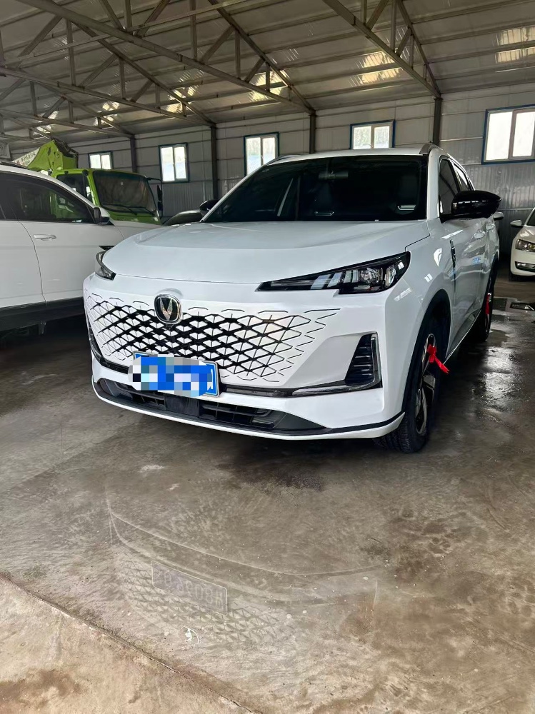 通遼25年長安汽車CS552