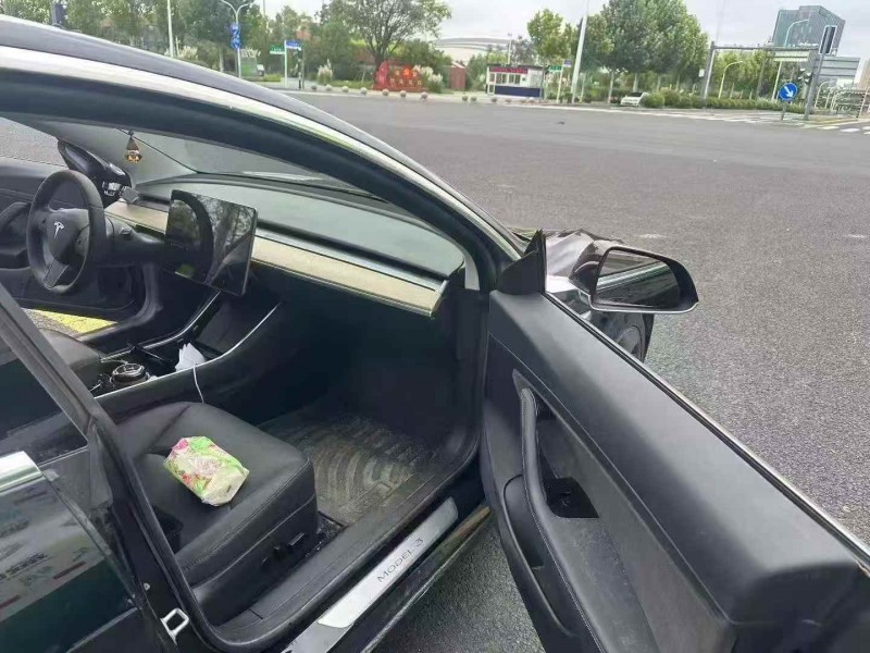 蘇州20年特斯拉MODEL 35