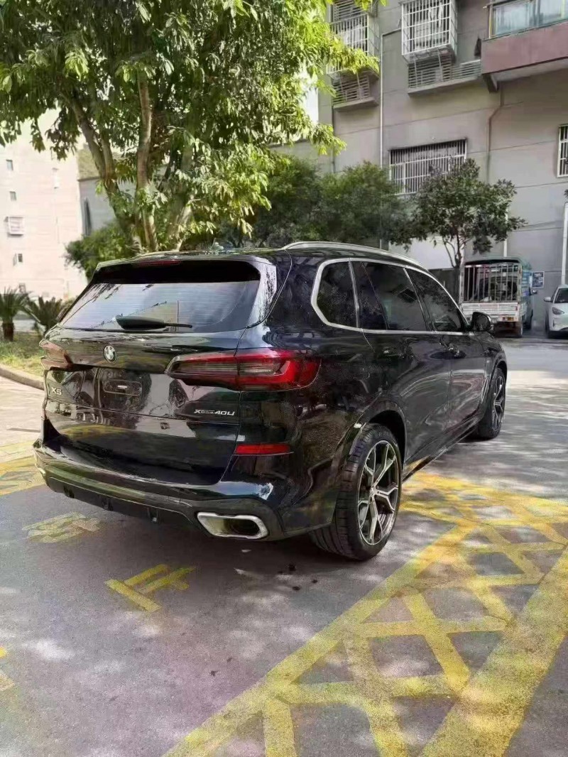重庆23年宝马X58