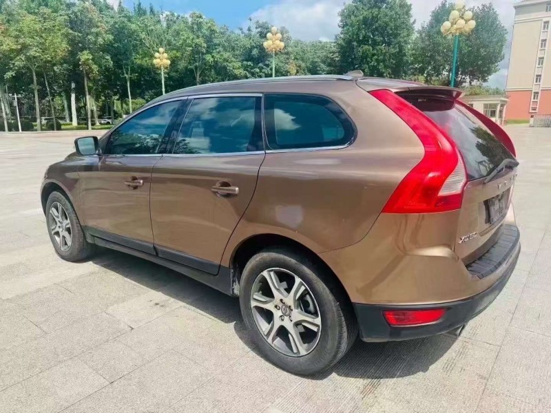 济宁12年沃尔沃XC605