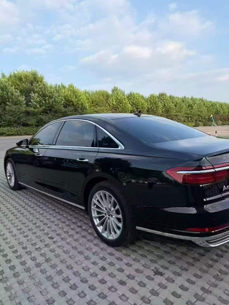 潍坊20年奥迪A8L7