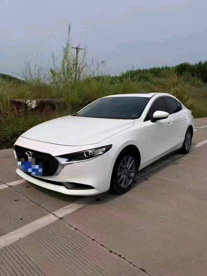 貴港21年馬自達昂克賽拉3