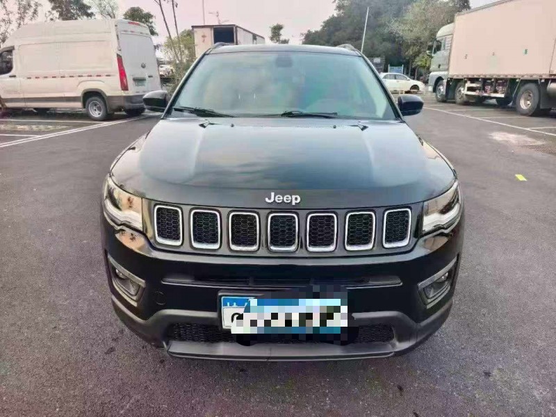 贵港17年Jeep指南者1