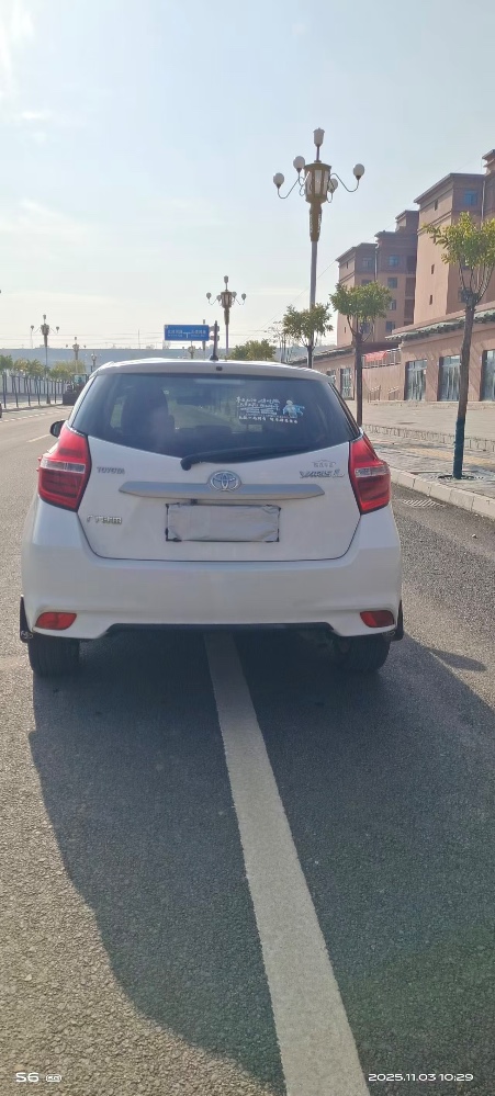 臨夏19年豐田YARiS L 致炫4