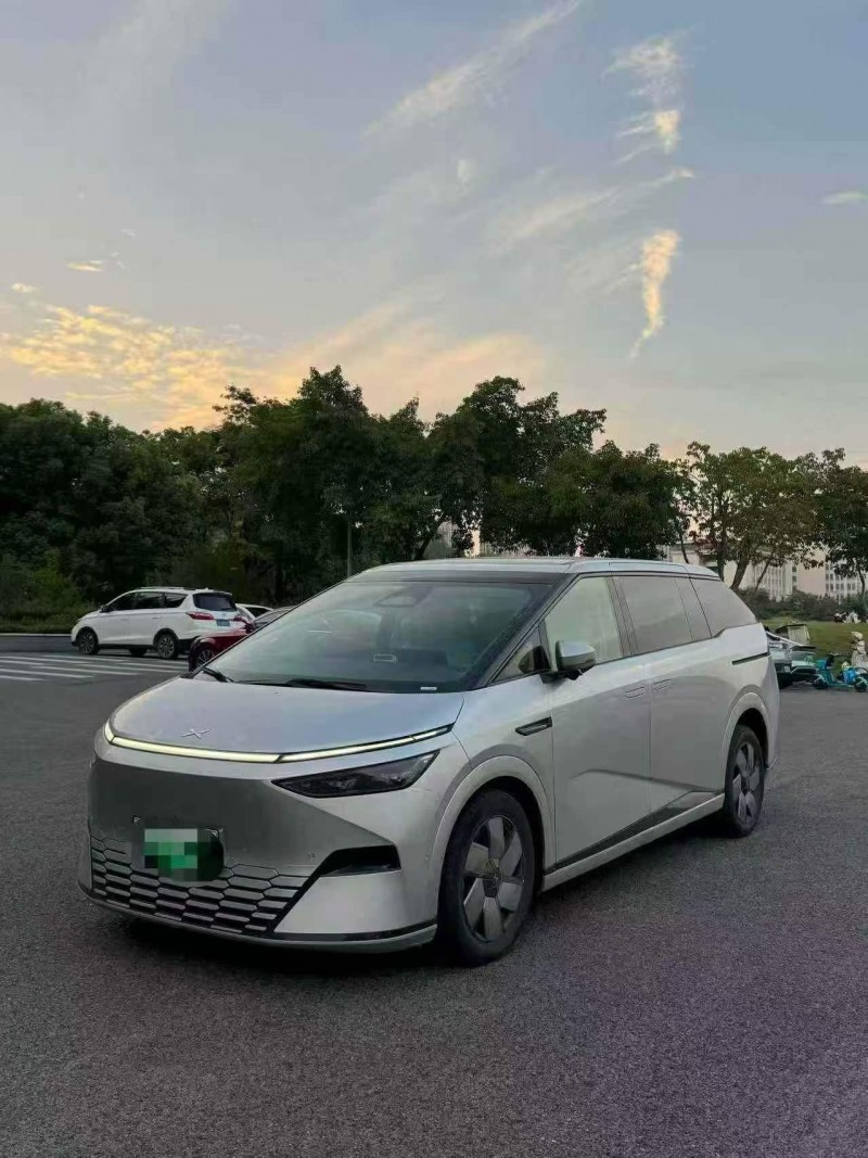 重慶24年小鵬汽車X93