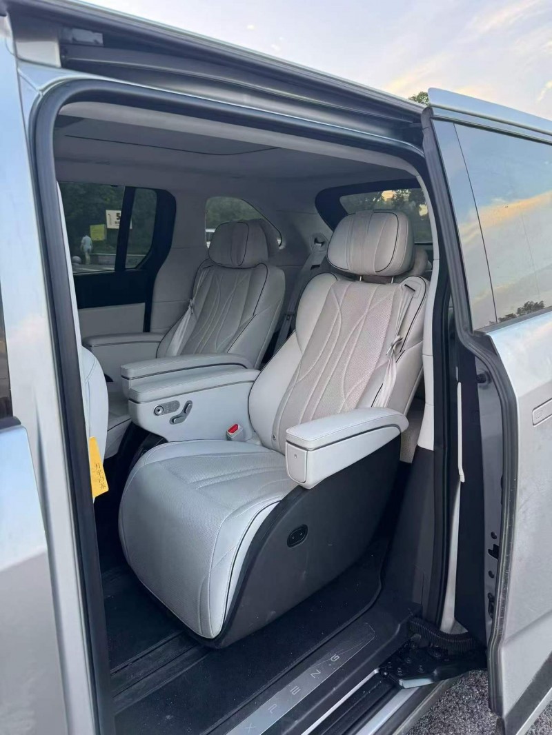 重慶24年小鵬汽車X96