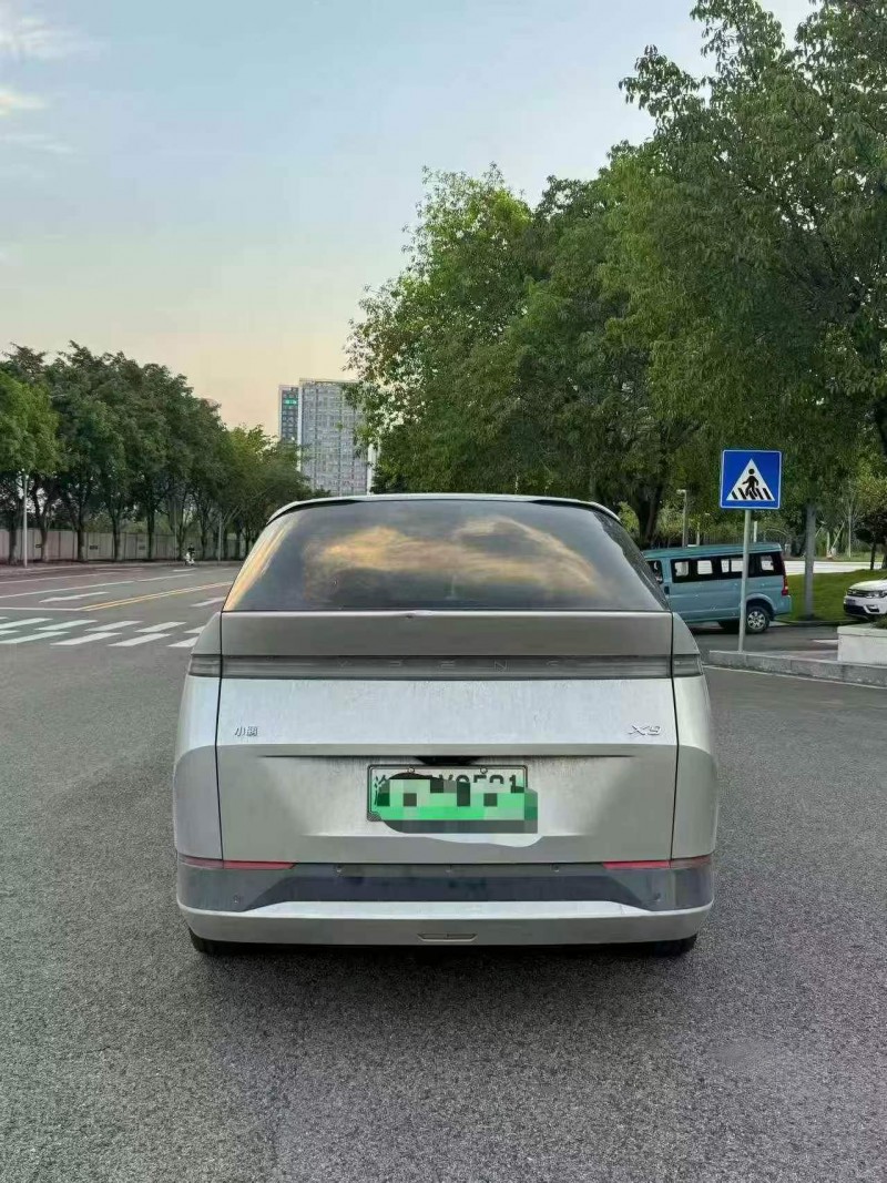 重慶24年小鵬汽車X99