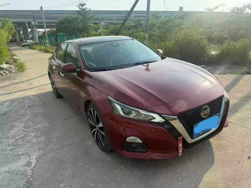 中山19年日產天籟2