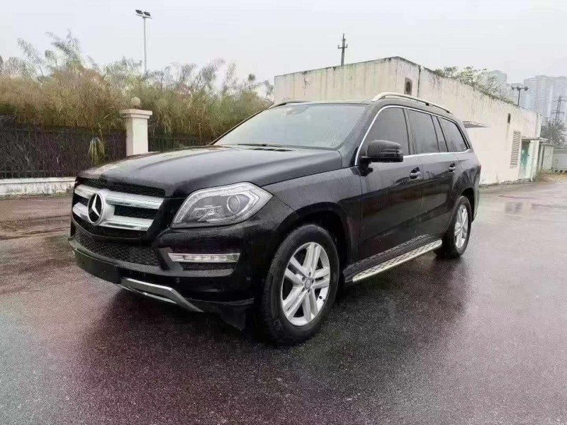 防城港15年奔馳GLS3