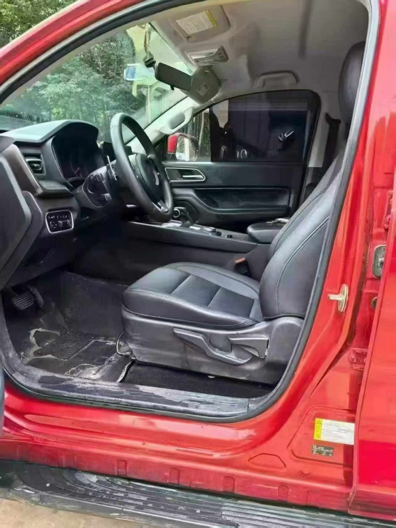 麗江24年長城汽車炮 皮卡5